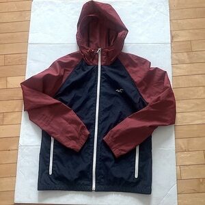 HOLLISTER long sleeve blue & red light weight packable Windbreaker Size Small